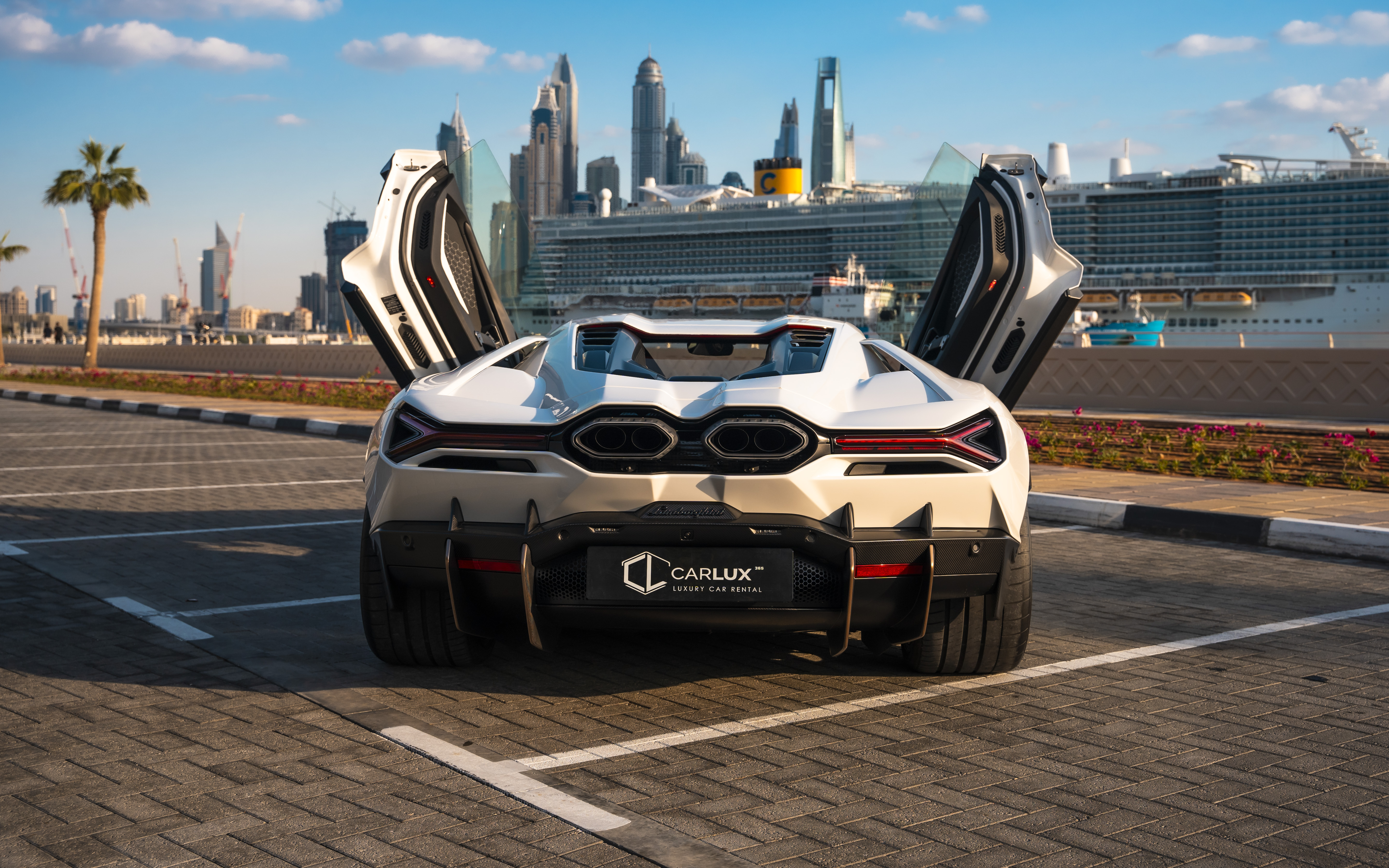 Car thumbnail 3