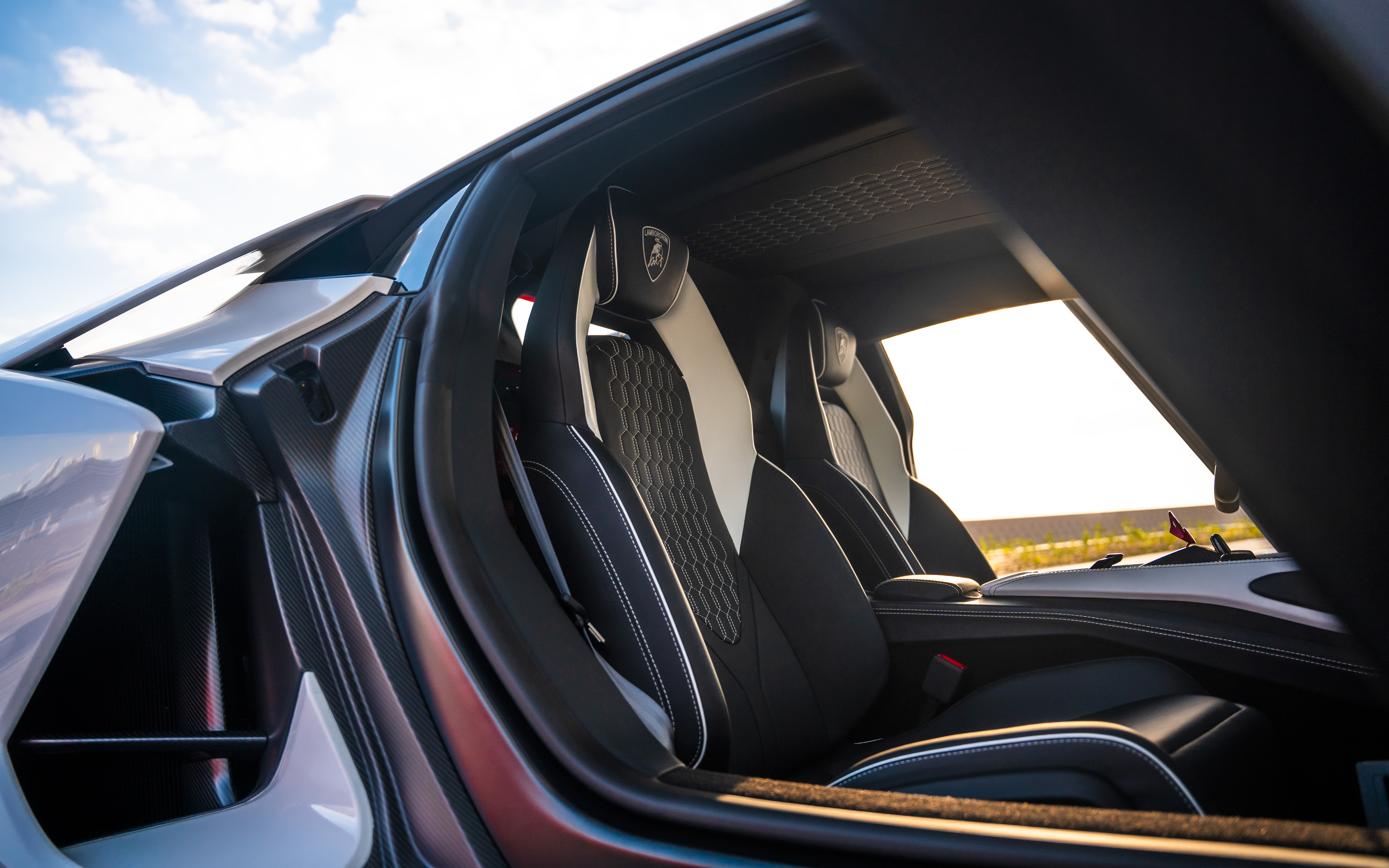 Car thumbnail 5