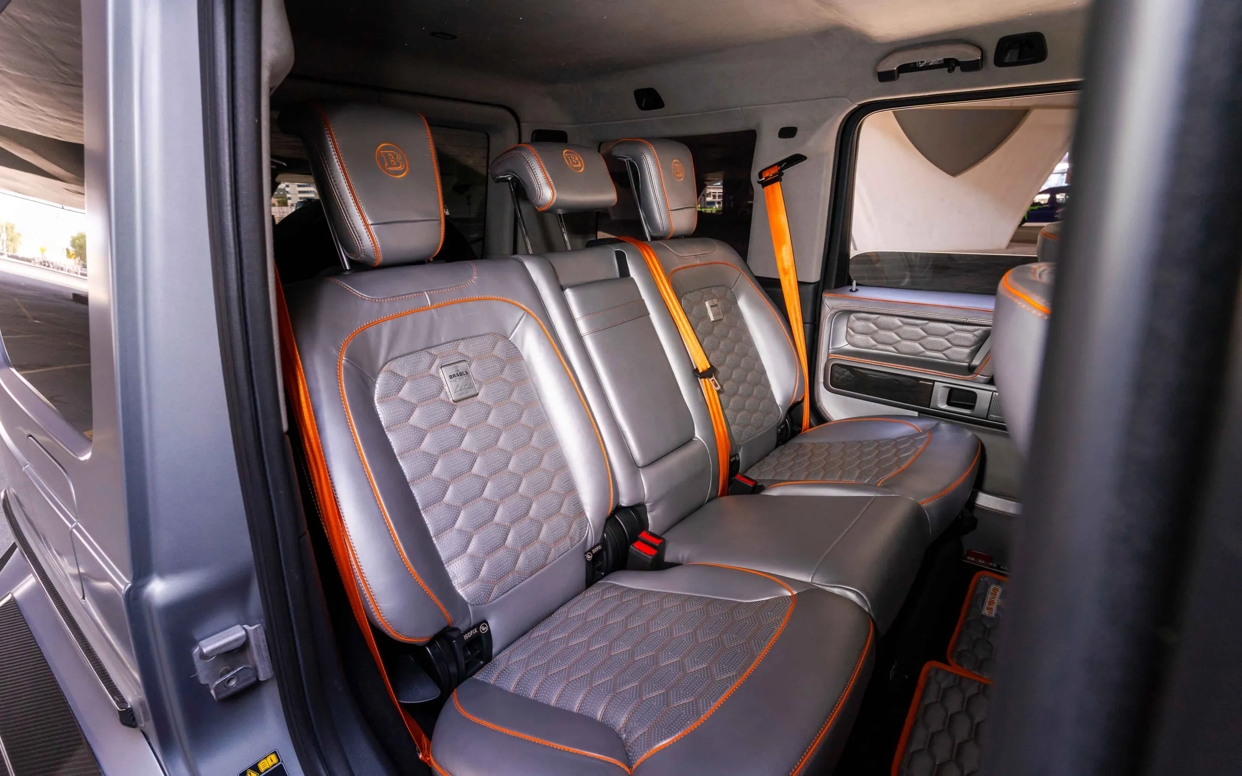 Car thumbnail 5