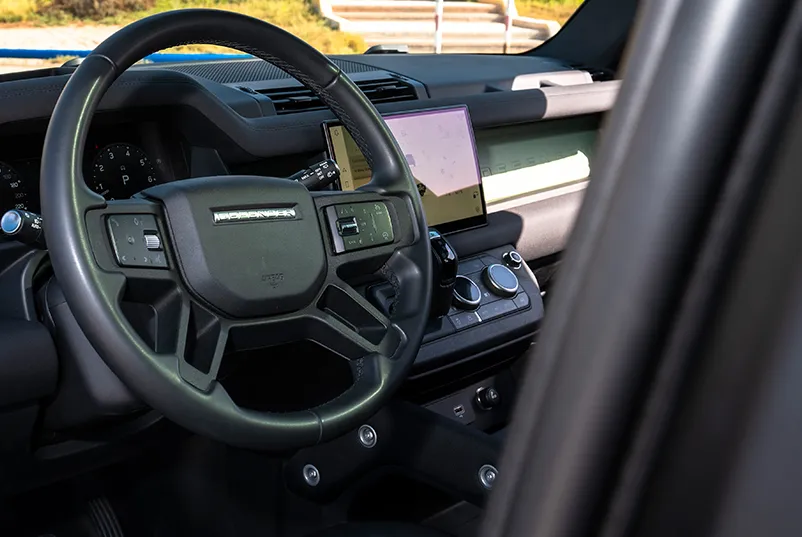 Car thumbnail 4
